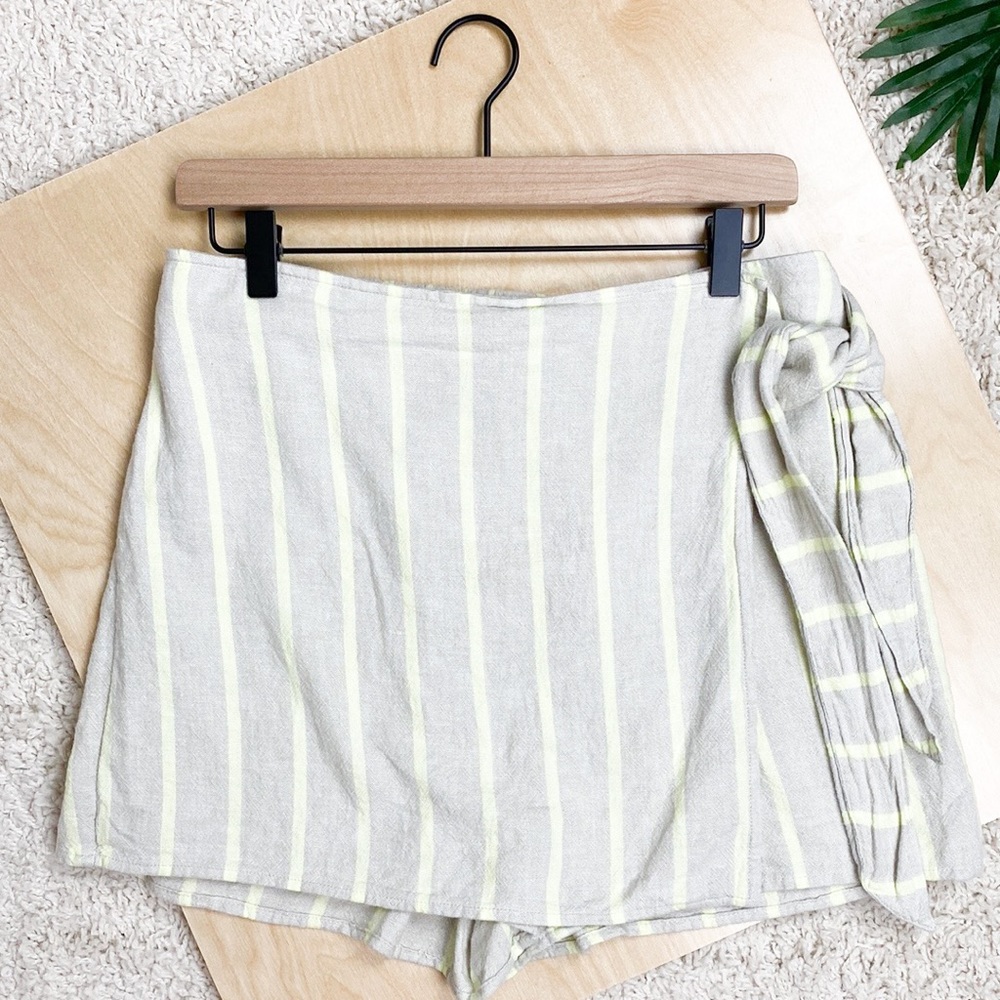 LOFT Striped Skort